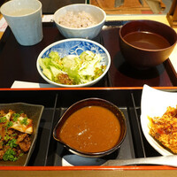 肉寿司 肉和食 KINTAN コレド室町 - 上遅得定食（1500円）