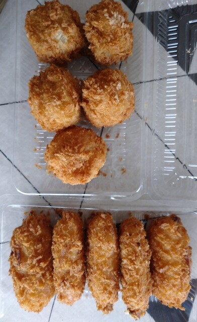 やはりテイクアウトが大多数 今日は店の片隅で濃厚なカツカレー 初 かつや です 笑 岐阜県羽島市 By Gol78 かつや 岐阜羽島店 江吉良 とんかつ 食べログ