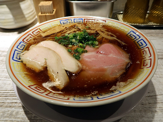 鶏白湯しおラーメン By とよつね ラーメン家 あかぎ 上新庄 ラーメン 食べログ