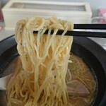 Asahikawa Daiki Chira Men - 麺アップ