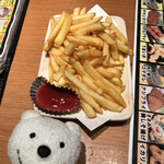 夜食屋らーめん民民 - ポテトフライ French Fries at Yashokuya Ramen min-min, Yurakugai, Daiichidori！♪☆(*^o^*)