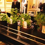 ガストロノミー ジョエル・ロブション - ハーブワゴン