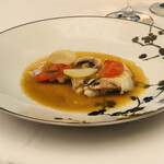 アイナメの白ワイン蒸し　ポテト　トマト　マッシュルーム　フェンネル　アニスと白ワインのソース