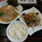 Shinseiya - ニラ肉セット８８０円