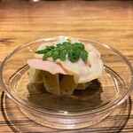 壮士 - 島根県産蛤と山口県産筍の木の芽和え　木の芽オイルとお味噌ベースのソースが食材に円やかな味わいを加味しています♪
