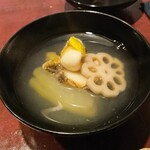 りょうりや 御旅屋 - 冬瓜と鮑のさっと煮