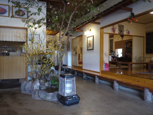 平野屋 - 養鱒公園（韓国料理）の写真