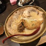 Membatadoko shouten - 九州麦味噌 味噌漬け炙りチャーシュー麺 1110円
