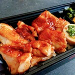 加わ畔 - 山椒香る鶏重弁当 (800円・税込)