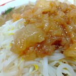麺屋 にぼすけ - 甘く煮た背脂