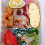 玄斎 - 赤甘鯛の味噌漬け・貝塚・木積産のたけのこの唐揚げ・出汁巻き・トマト・白和え他