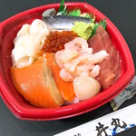 和楽 丼丸 - 料理写真:海鮮丼(540)
