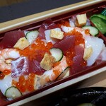 すし辰 - 特製ばらちらし寿司(1080円)