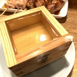 鳥里 - 剣菱冷し樽酒 650yen