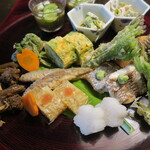 土家 - 季節の盛り合わせ