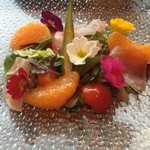 ばーる ぼっこーね。 - コース 前菜 食べれるお花