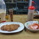 伊勢屋酒店 - 全体図。