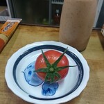 伊勢屋酒店 - トマト(サービス)