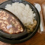 SHIBIRE NOODLES 蝋燭屋 - 【テイクアウト】麻婆弁当（800円）
      