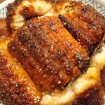 炭焼うな富士 - 鰻のアップ