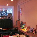 8bit cafe - 店内右側