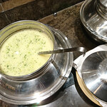 Guangzhou Baiyun International - Premium Lounge - 