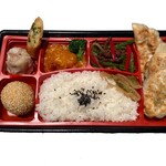 Kamonka - 大陸大餃子弁当期間限定特別価格（税込）