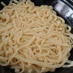 175°DENO 担担麺 - 麺