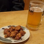 はじめ食堂 - 砂肝の唐揚げ  350円     生ビール  450円