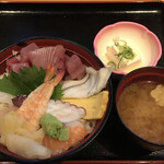 魚河岸の居酒屋　えびす大黒 - 海鮮丼