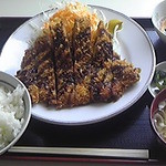 日本平パーキングエリア（上り線）レストラン日本平亭 - ジャンボチキンカツ定食６８０円。