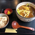 前田屋仙台福室店 - カレー蕎麦＆炊込みご飯（20.4）