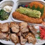 ほっかほっか亭 - 料理写真:とり弁デラックス