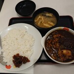 松屋 - ごろごろ煮込みチキンカレー590円(税込) 202004