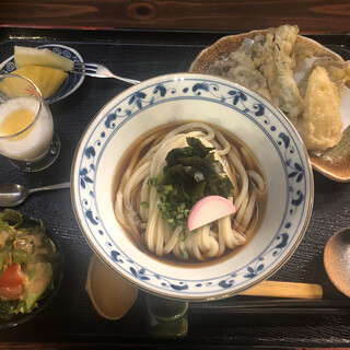 尾州うどん　はじめ