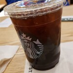 スターバックス・コーヒー - Gアイスカフェアメリカーノ(390円税)です。