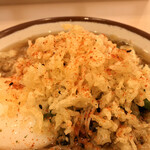 そばの神田 東一屋 - ええい面倒だ、一味も七味もぶちま