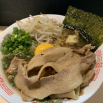手稲ラーメン 肉玉 - しょうゆ肉マシ