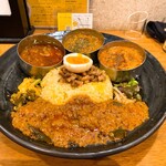 SPICY CURRY 魯珈 - 