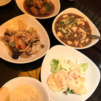 廣東料理 民生 ヒルトンプラザウエスト店 - 