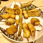 ・Assorted Fried Skewers of 18 pieces