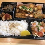 ・ Fried Skewers Bento (boxed lunch)