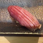 すし匠 - 鮪中トロ熟成 握り