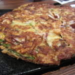 炭火焼肉・韓国料理 KollaBo - 海鮮チヂミ(\1,100-)