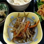 そめ忠 - きんぴらごぼう