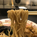 Japanese Soba Noodles 蔦 - 茹で前に手揉みされた自家製麺