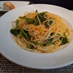 オステリア・トット - アンチョビと菜の花のスパゲティ