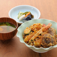 天丼（味噌汁・香の物付）