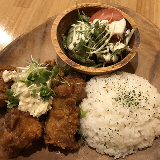 ウエダショクドウ_1