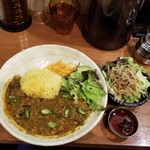 SPICY CURRY 魯珈 - HC担々咖喱~ハードコア中華風キーマカレー~＋自家製ハードコアラー油＋ぷちサラダ